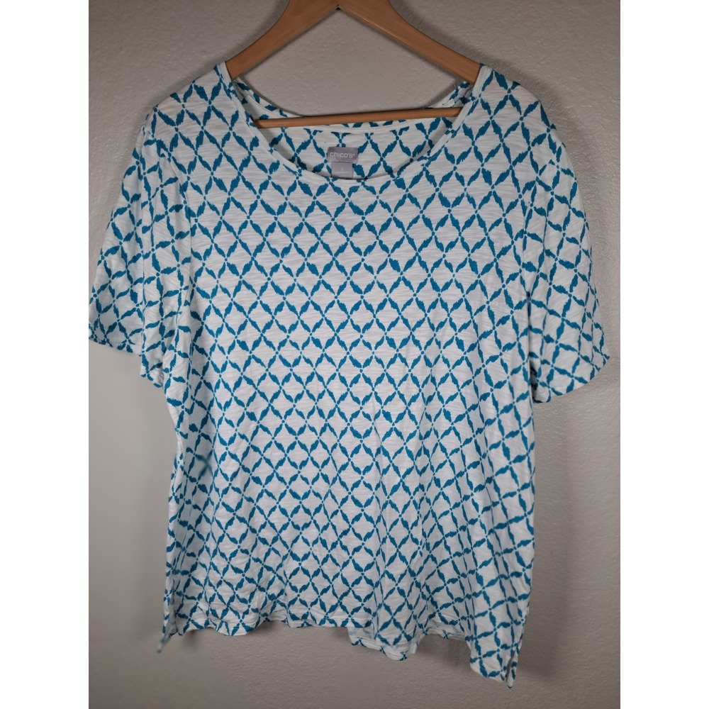 Chicos Slub Knit Cotton Modal Blue White Geometric Print Button Back Top Size 3